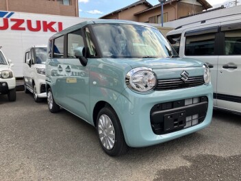 お待たせしました。新しくなったワゴンRスマイルです。
