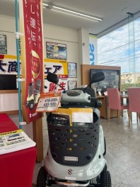 セニアカー展示車来ました！！