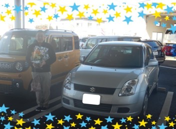 スイフト納車させていただきました☆