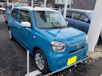 新型アルト　ダスクブルー