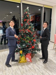 クリスマスツリー見るとテンション上がります⛄