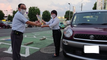 クロスビ－のご納車がありました！！