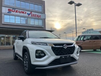 待望のフロンクス入荷です！！