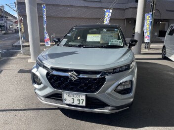 フロンクス試乗車ご用意してます！