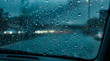 雨の日の視界確保☔
