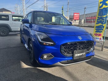 新しい展示車が来ました！！
