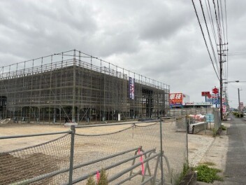新しい工場、建設中です！