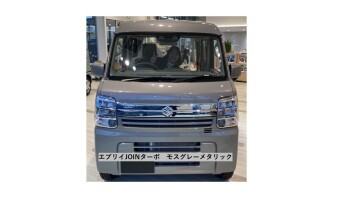 エブリイの展示車が入ってきましたー！！！
