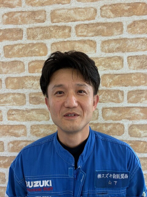 やました