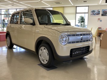 展示車が新しくなりました