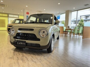 ラパンＬＣ、展示車はいりました