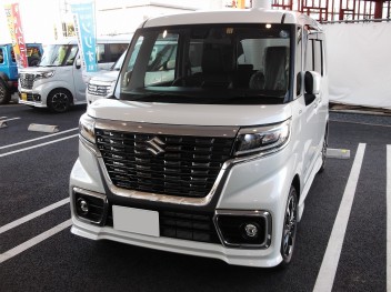 スペーシアカスタム　ＨＹＢＲＩＤ　ＸＳ　納車させて頂きました★