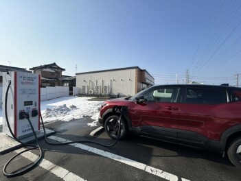 eビターラで初めての急速充電体験！