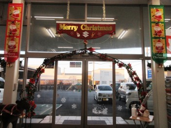 クリスマス飾り　やってます！