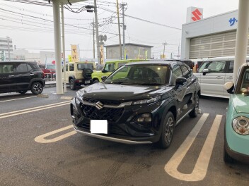 フロンクス納車させて頂きました☆