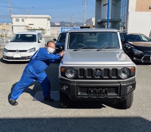 スタッフ堤さんのジムニーが入庫しました！
