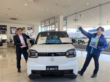 e SKY展示車がやってきました！！
