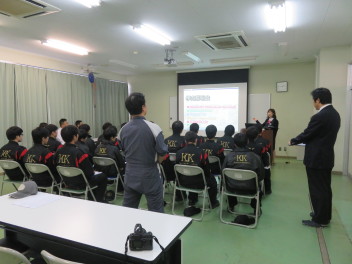 １１月２５日　学内説明会をしてきました！