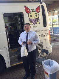 日本赤十字社　献血バスで献血しました
