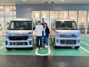 Ｓ様にエブリイワゴンをご納車致しました！！