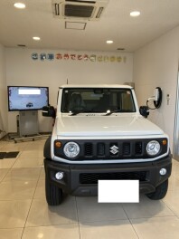 Ｆ様にジムニーシエラをご納車致しました！！
