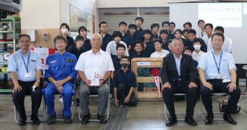 エンジン寄贈式　in　松山聖陵高等学校様