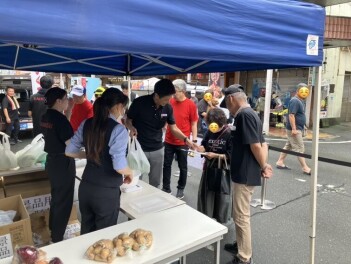 6月１５日(日) 富士本町軽トラ市に参加しました！