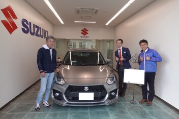 ほぼ毎日使用！ちょうどいいサイズスイフトスポーツ★