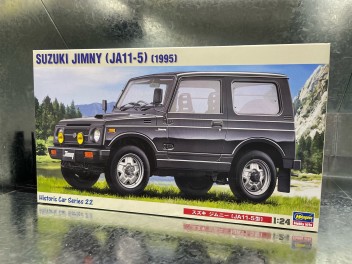 ジムニープラモデルの制作始めました！その①