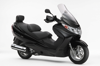 スズキ株式会社－広報