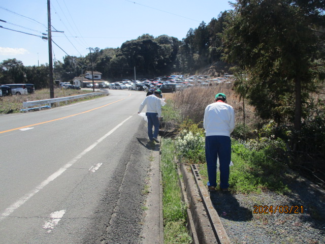 周辺道路の清掃活動