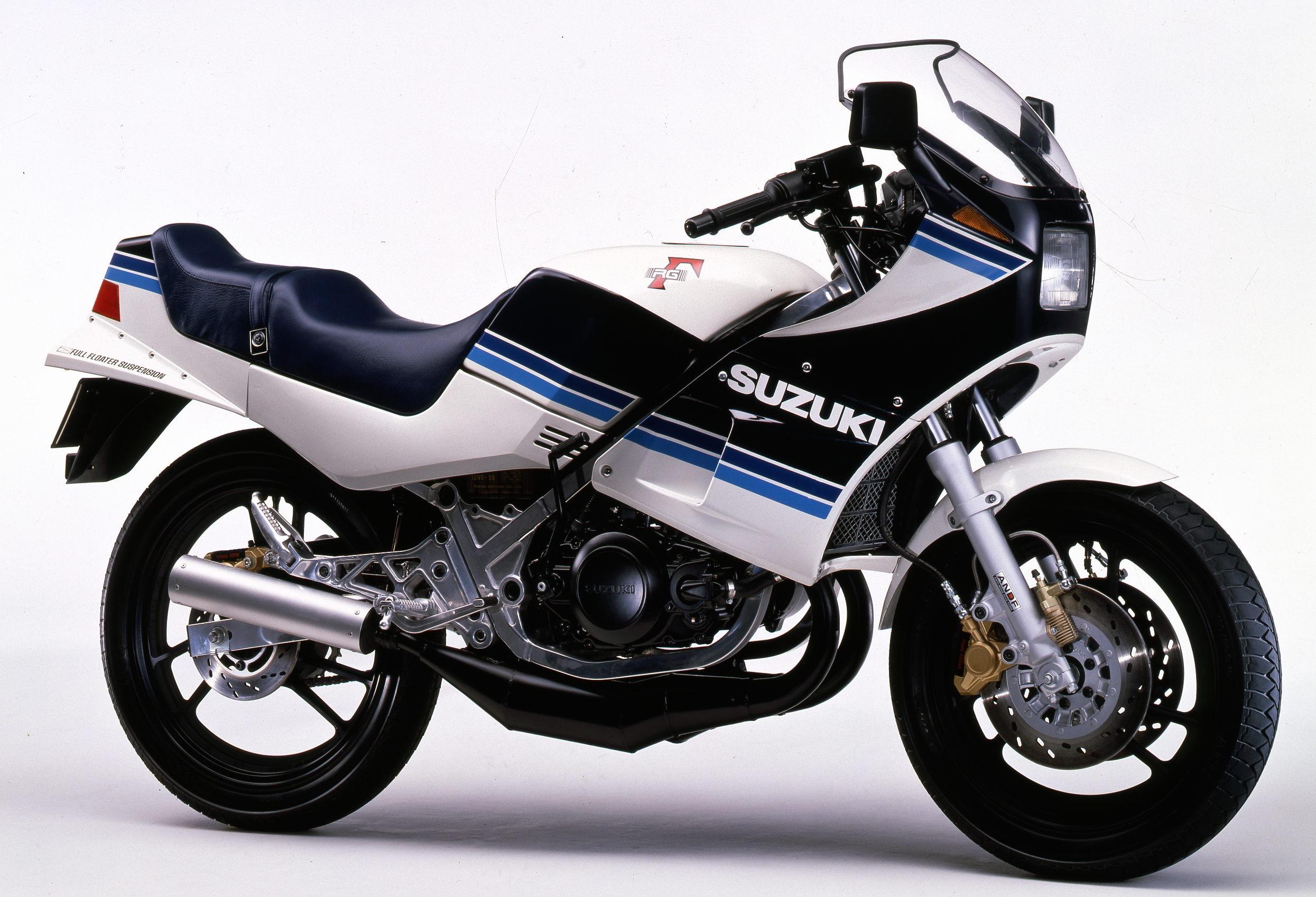 SUZUKI DIGITAL LIBRARY｜二輪車