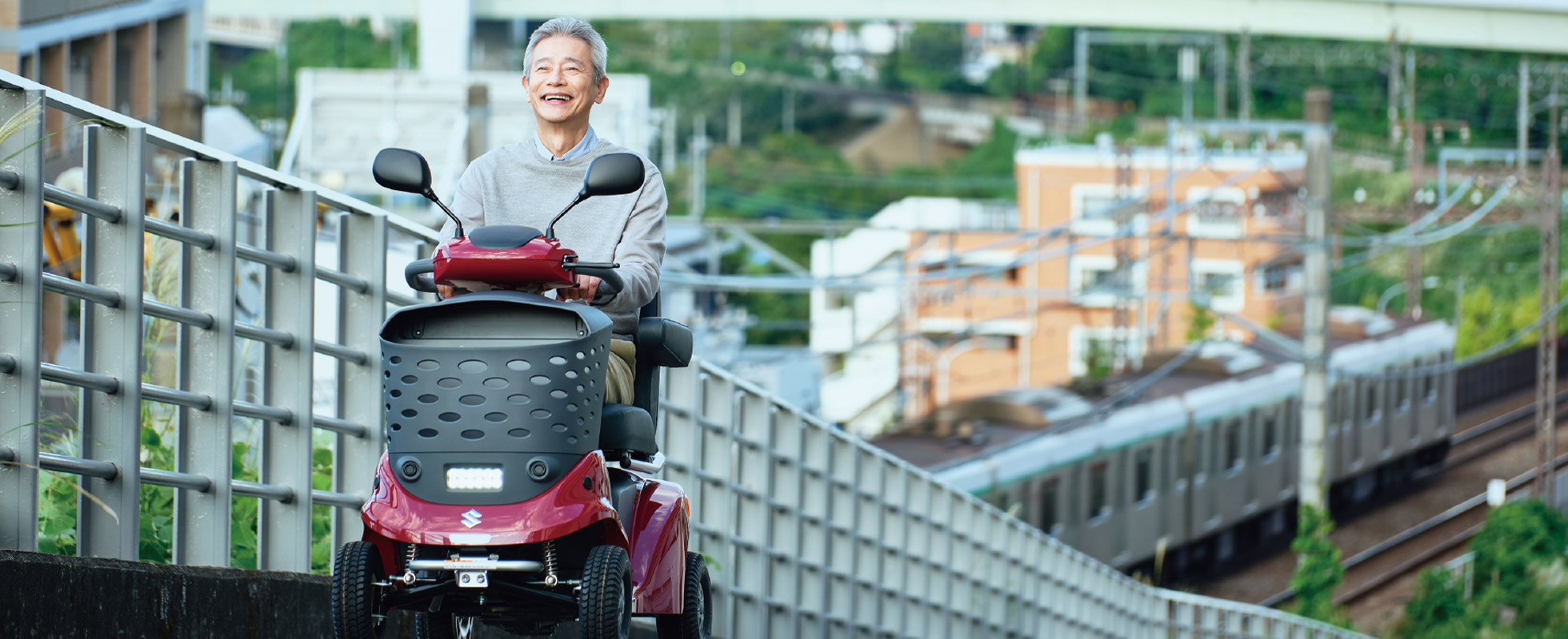 電動車いす セニアカーの魅力 スズキ